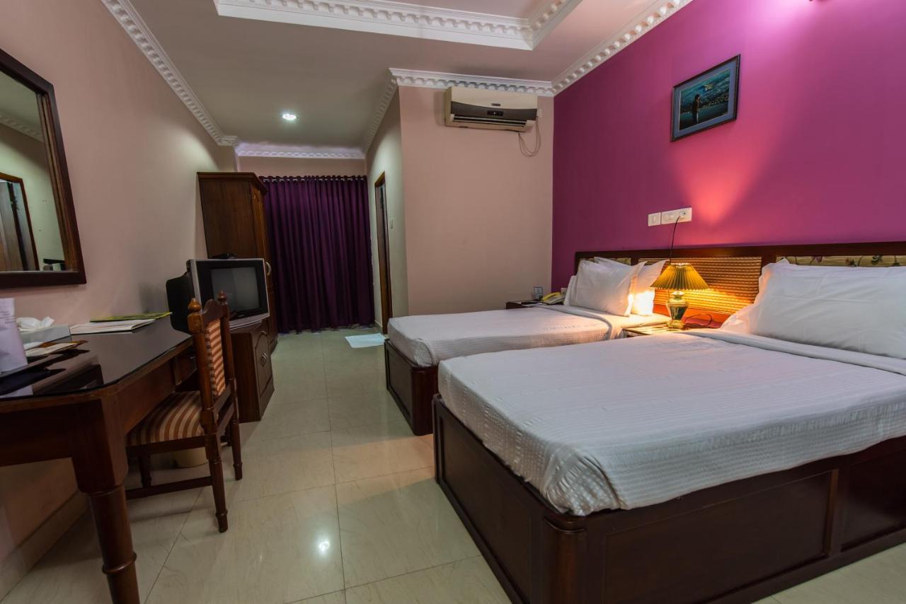 Kallada Hotels And Resorts Thrissur Екстериор снимка